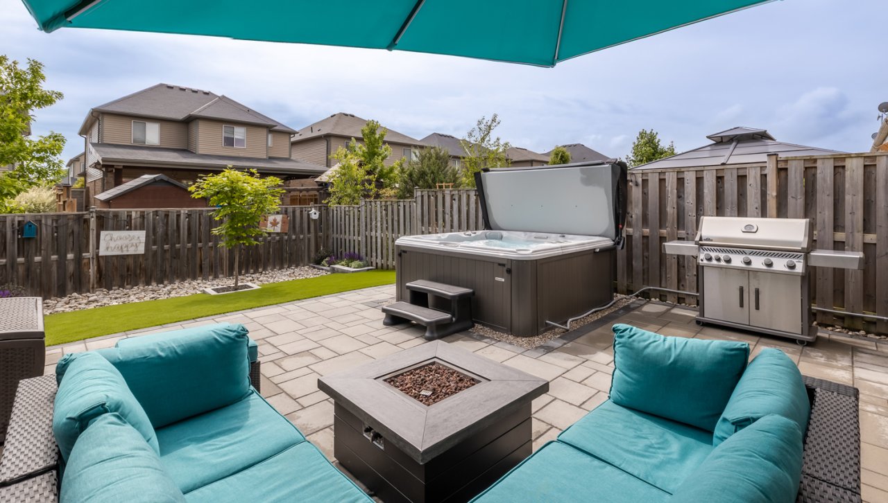 Hot tub