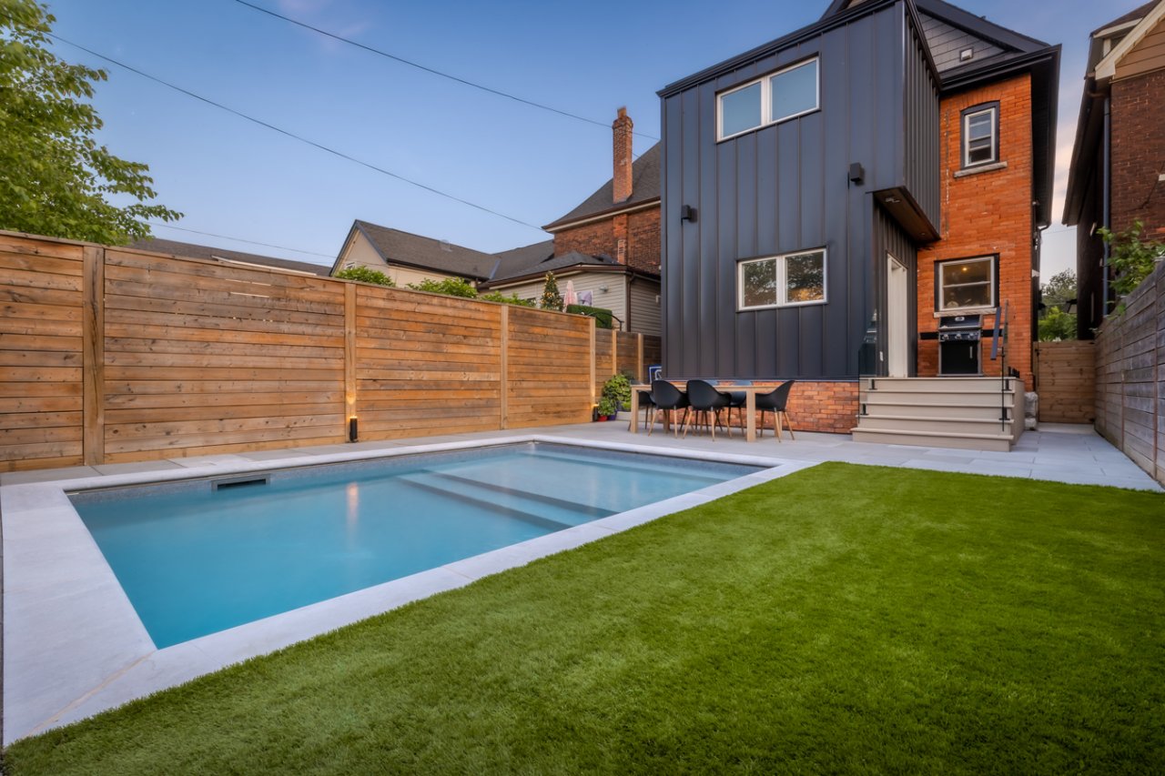 Modern backyard pool
